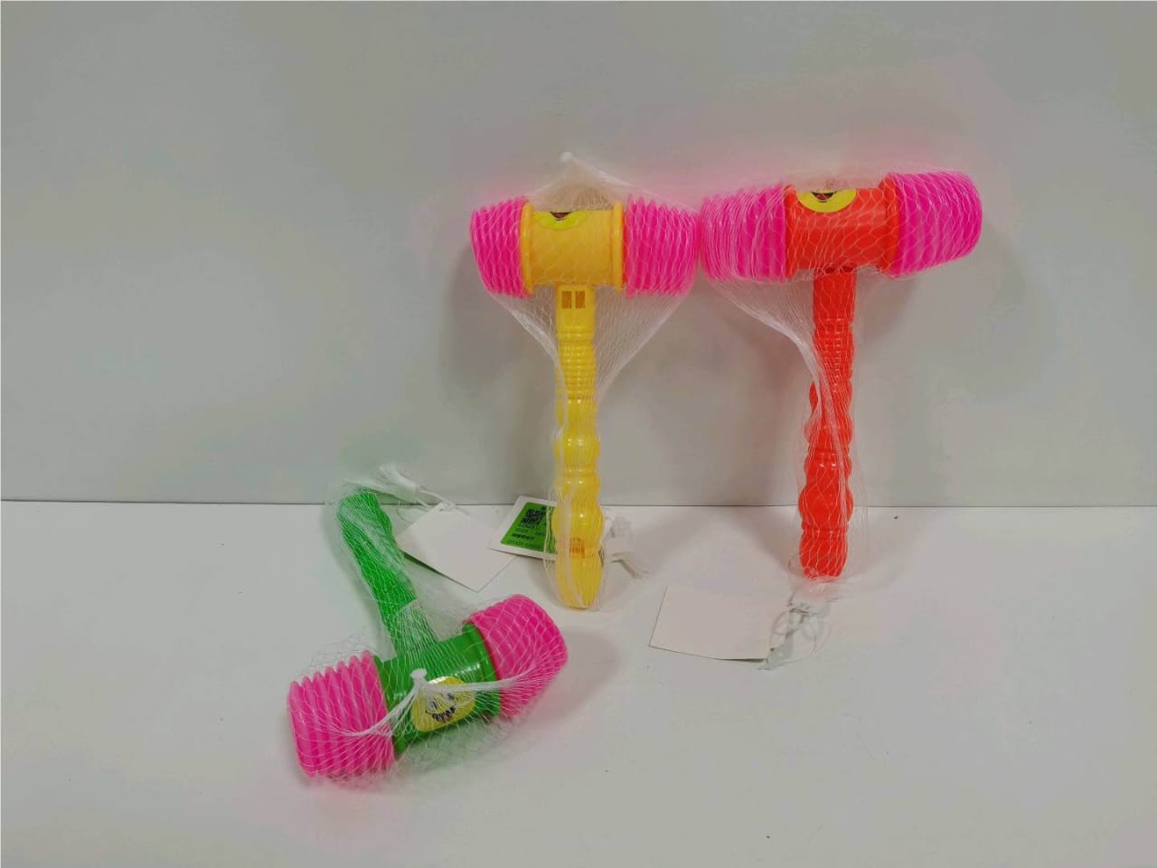 Toy Squeaky Hammer – Mixed Colour Assortment (3 Sizes)