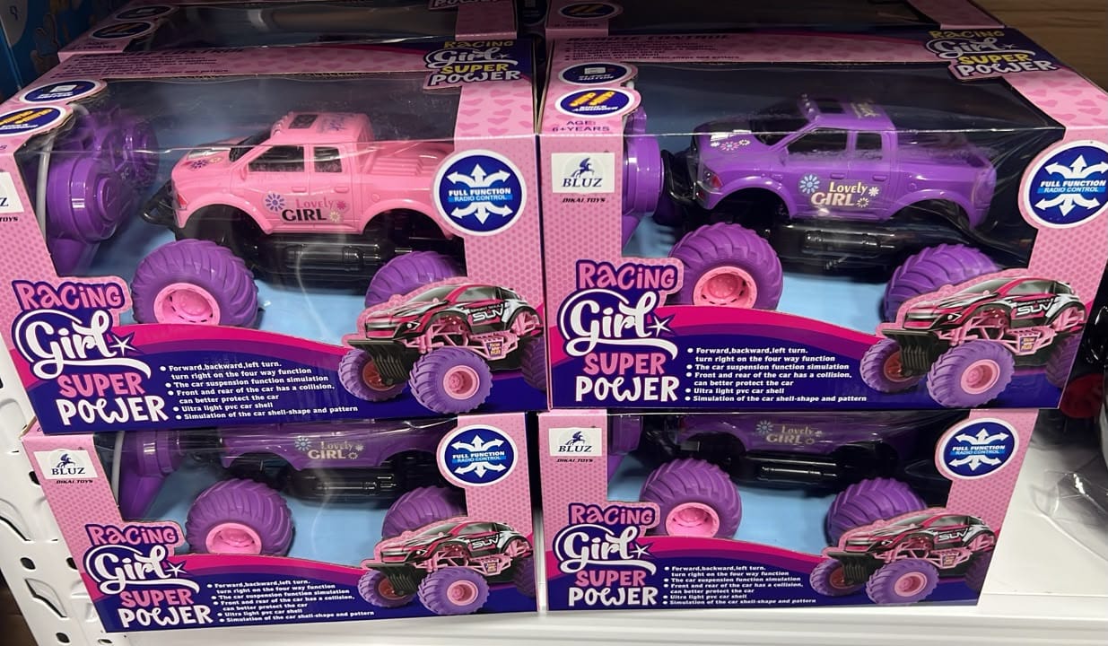 Racing Girl Super Power Full Function RC Monster Truck with Suspension