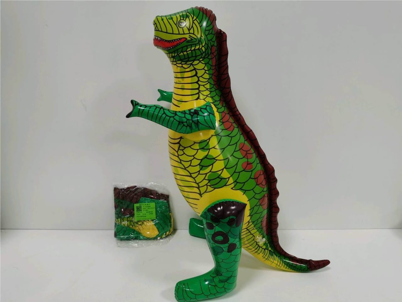 Inflatable Spinosaurus Dinosaur Toy – Large