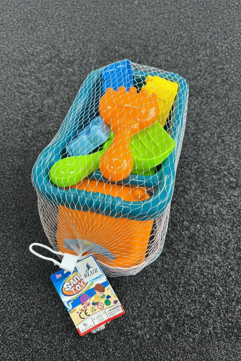Beach Toys 8-Piece Sand Play Set with Dump Truck