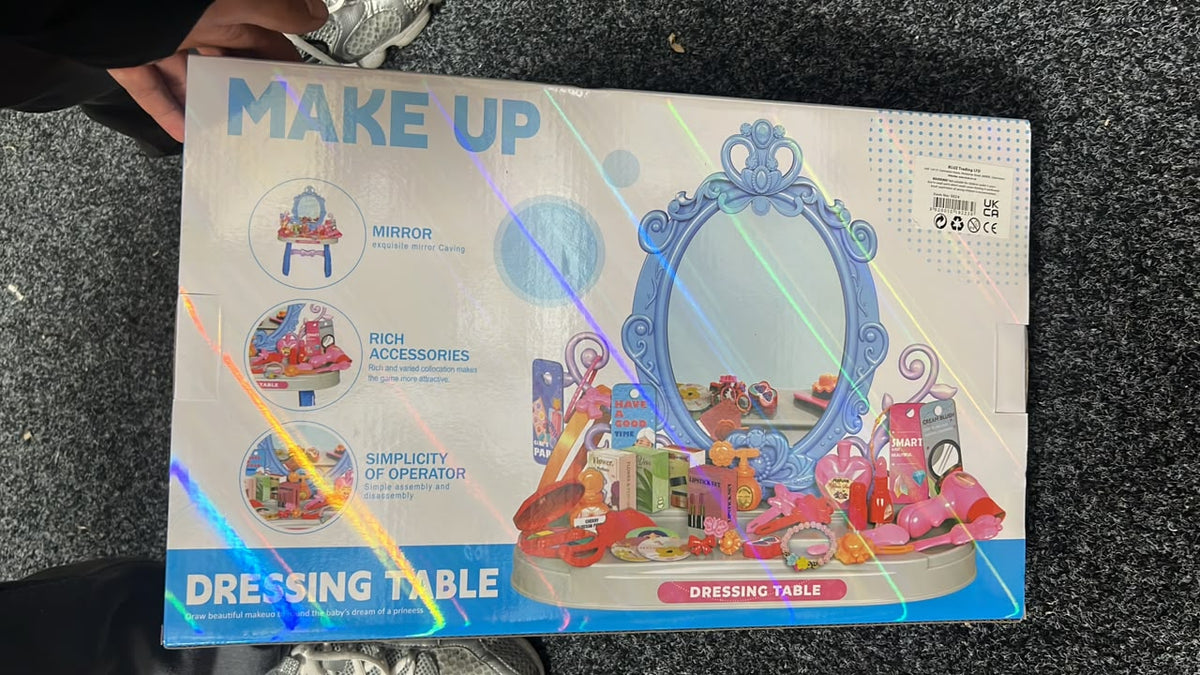 46-Piece Toy Dressing Table & Beauty Accessory Set